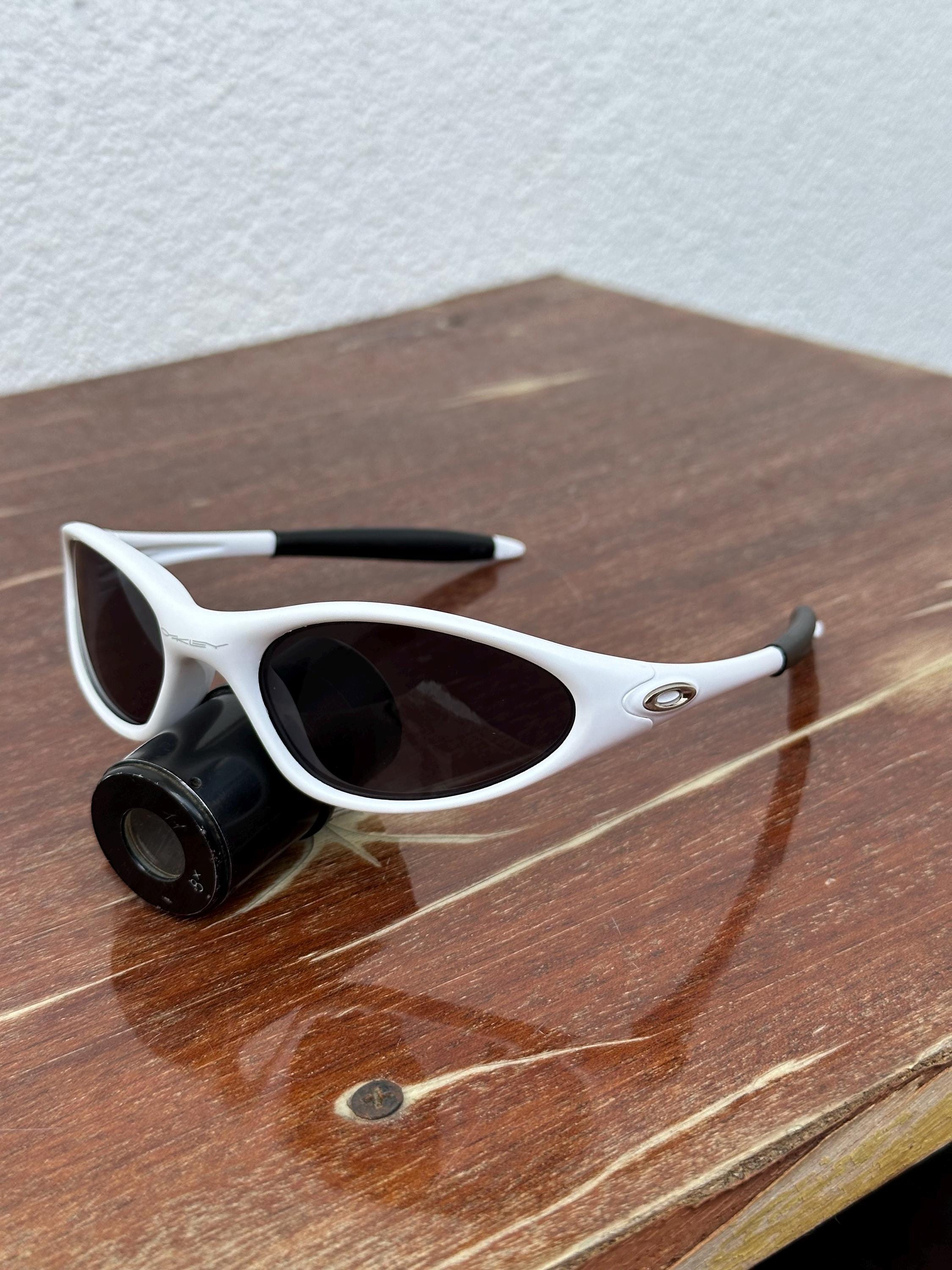 Rare White Oakley Minute 1.0 Black Eye Jacket Redux Prizm Iridium