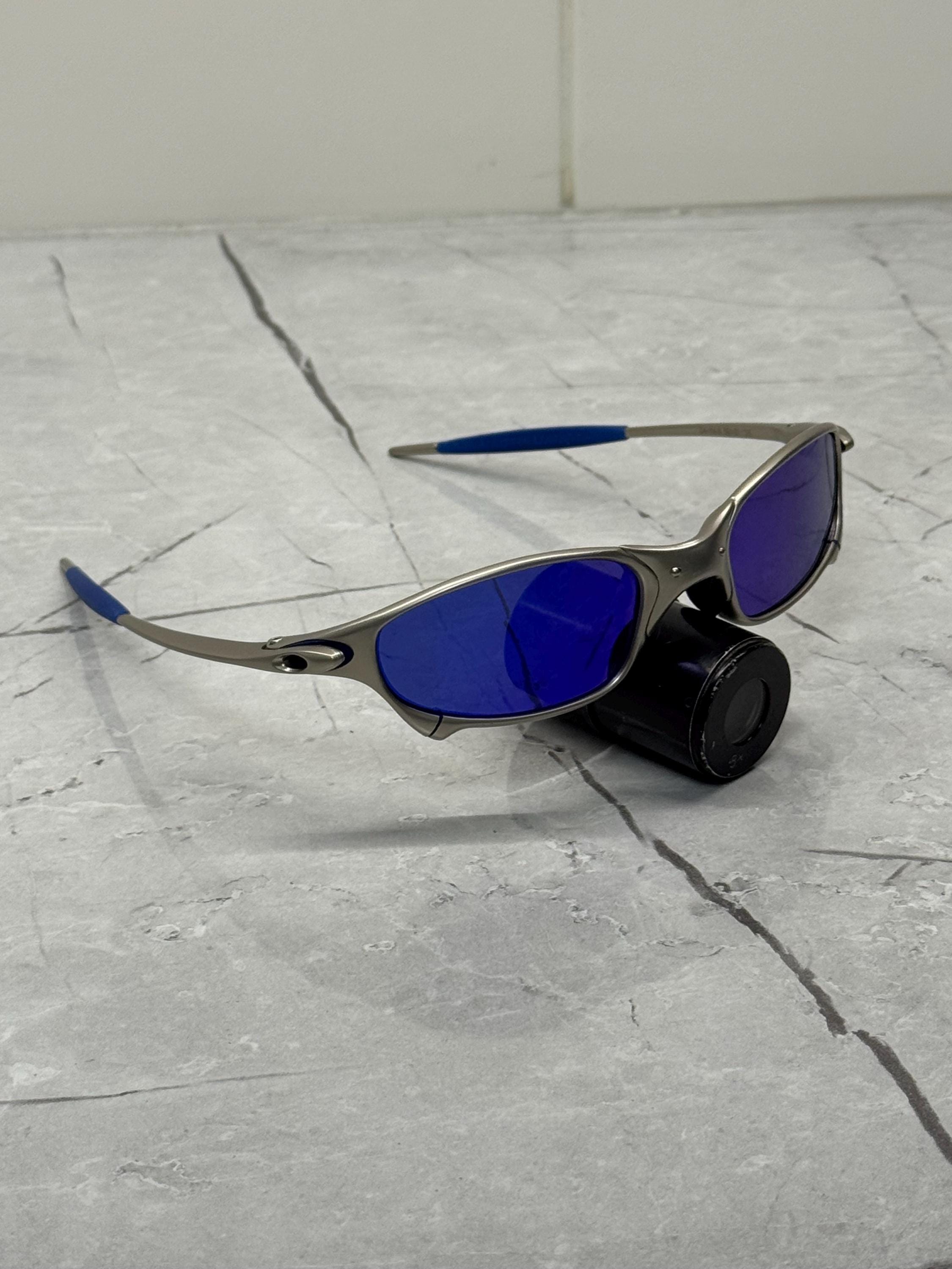Солнцезащитные очки Oakley Juliet X Metal Plasma Iridium Grey and