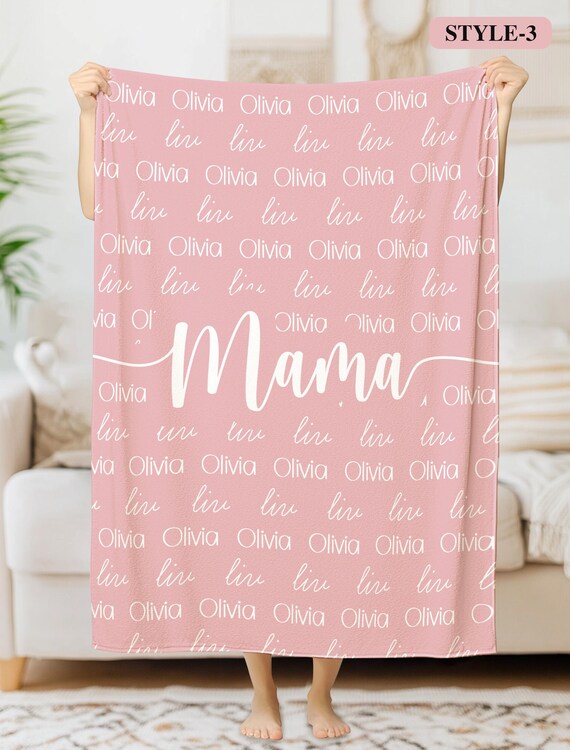 Personalized Mom Blanket: Mother's Day Gift with Kids Names