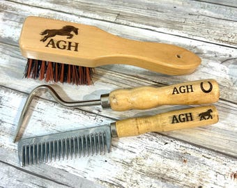 Personalized Hoof Pick, Hoof Brush, Mane Comb | Horse Lover | Equestrian Gift | Grooming