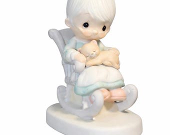 1979 Jonathan and David Precious Moments Figurine Grandma Holding