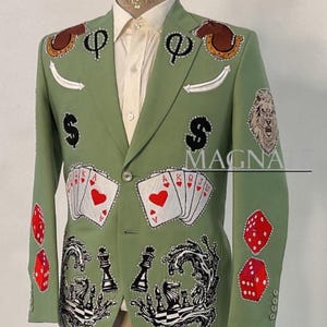 Uomo personalizzato verde 2 pezzi vestito carte da dadi cavallo ricamato abito da sposa western sposo e sposo vestito abito da sposo country abiti da cowboy