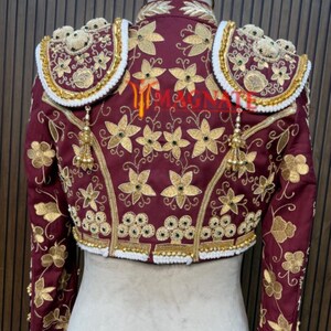 Mannen Aanpassen Rood 3PC Matador-pak Goud Geborduurd Spaanse Stierenvechtkleding Spaanse Bruiloft Pakken Rode Traditionele Vintage Spaanse Pakken
