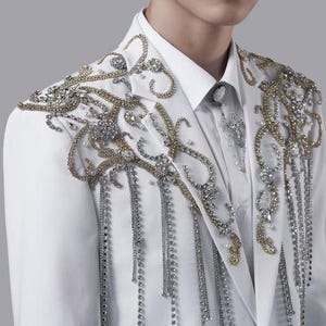 Trajes de boda blancos personalizados de 2 piezas para hombre, trajes de boda adornados para novios y padrinos, trajes de fiesta de cóctel, traje de boda blanco de 2 piezas, atuendo para fiesta de graduación