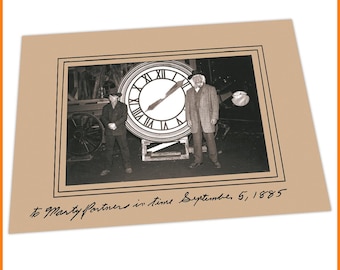Ritorno al futuro - Doc e Marty davanti all'orologio del municipio - foto con dedica