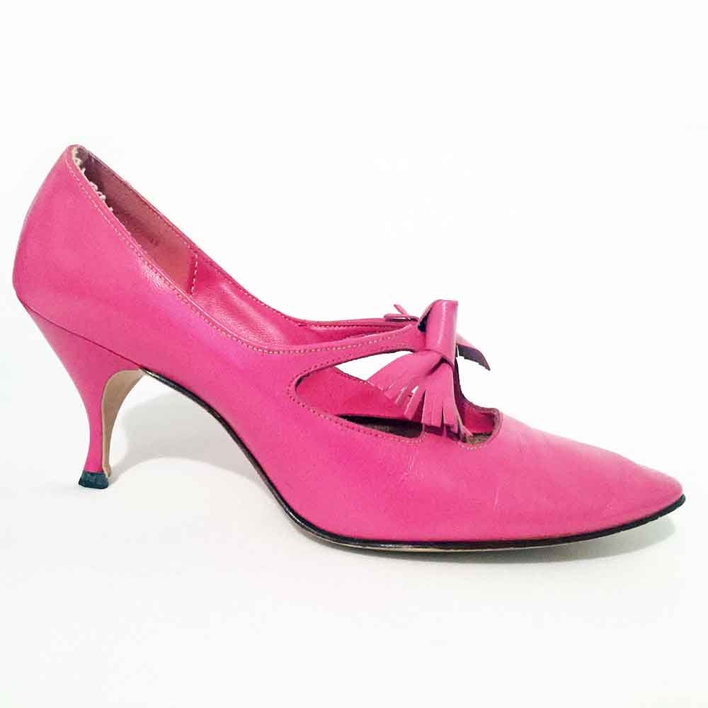 kitten heel shoes size 5