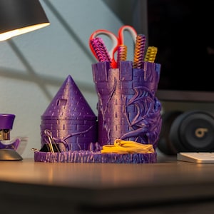 Castle & Dragon Desk Organizer – Fantasy Pen Holder with Tower Lid and Tray | 3D Printed Office Decor | DnD Gift for Gamers