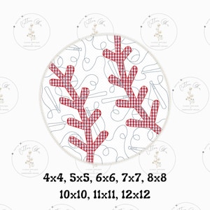 Puede incluir: Un círculo blanco con un diseño de béisbol de vichy rojo y blanco. El círculo tiene un borde cosido azul. El texto "4x4, 5x5, 6x6, 7x7, 8x8 10x10, 11x11, 12x12" está debajo del círculo.