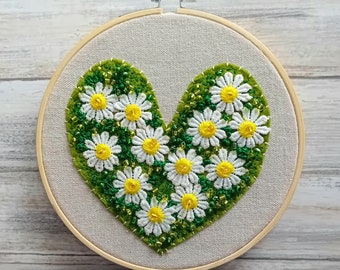 Embroidered Hoop Daisy Heart Art