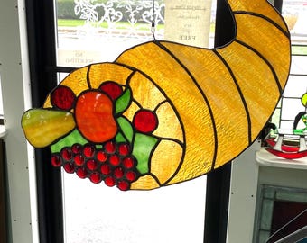 Cornucopia en vidrieras