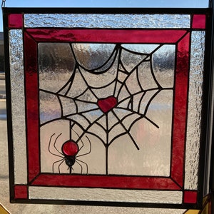 Spider with heart web dark red pink