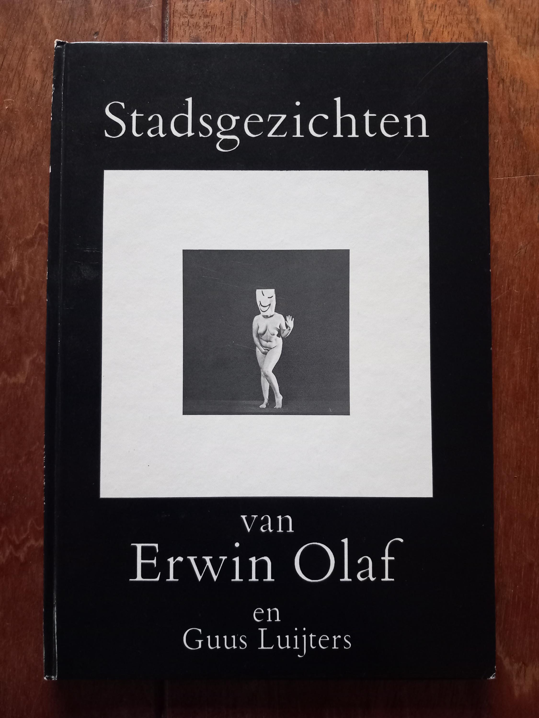 【Erwin Olaf:Unheimlch Schon】シュウリンク包装未開封品 Erwin Olaf:Unheimlch Schon】シュウリンク包装未開封品 - メルカリ