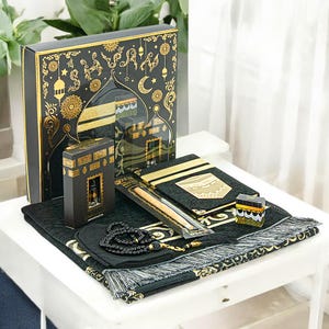 Gepersonaliseerde Luxe Islamitisch Gebed Geschenkdoos Dua Boek Gebedskralen Aanpasbare Gebedsmat met Kaaba Ontwerp Essance Effen Geur Miswak