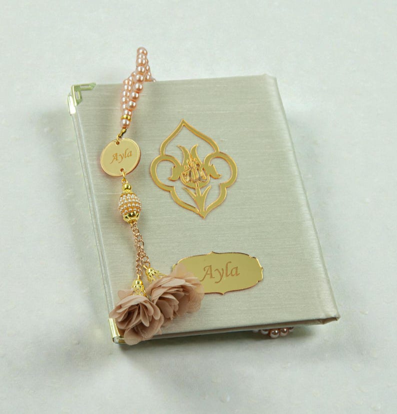 Personalized Islamic Gift Set, Prayer Mat, Yaseen Book, Tasbih image 14