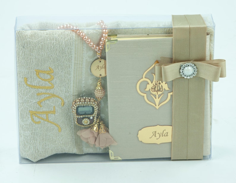 Personalized Islamic Gift Set, Prayer Mat, Yaseen Book, Tasbih image 15