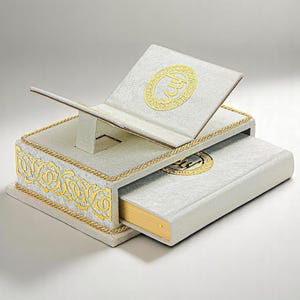 Personalisiertes Koran-Set mit Schreibtischständer Koranständer Islamisches Geschenkset Muslimisches Geschenk Islamisches Hochzeitsgeschenk Geburtstagsgeschenk Umrah Geschenk Samt Bezogen