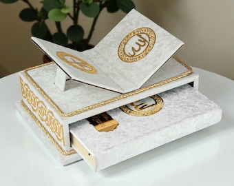 Ensemble de coran personnalisé avec support de bureau support de coran coffret cadeau islamique cadeau musulman cadeau mariage islamique cadeau d'anniversaire cadeau de la Omra revêtement velours