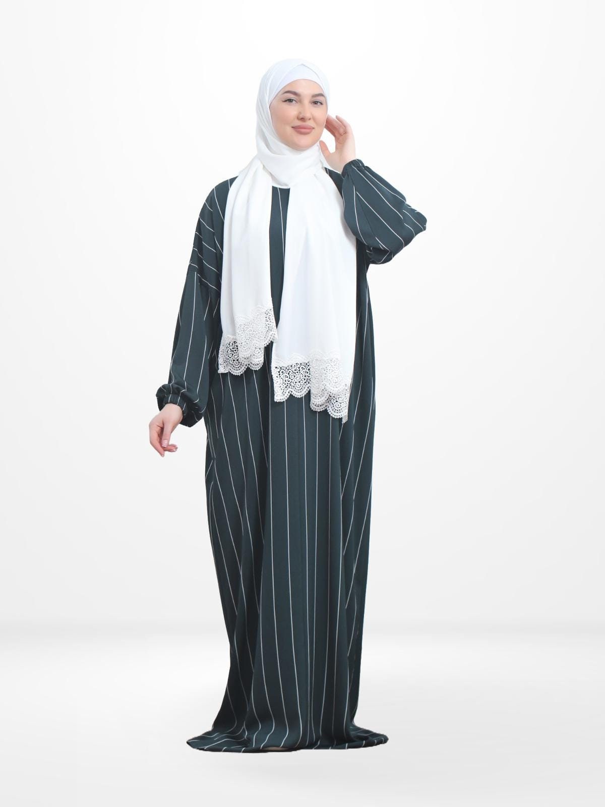 Black and white striped abaya online