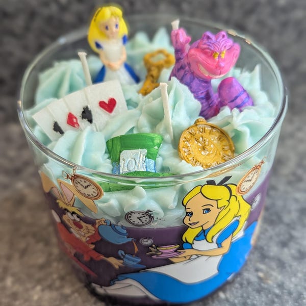 Alice in Wonderland Candle: Cheshire Cat, Woodland Scent, 20 oz Soy Wax