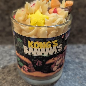 Donkey Kong Inspired Soy Candle: Kong&#39;s Bananas Scent, Nintendo Gift