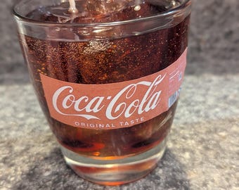 Świeca zapachowa Coca-Cola w szklanym kubku