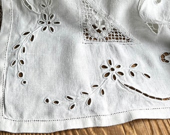 French Linen Tablecloth in White with Richelieu Embroidery and Bobbin Lace Insets 48" x 44"
