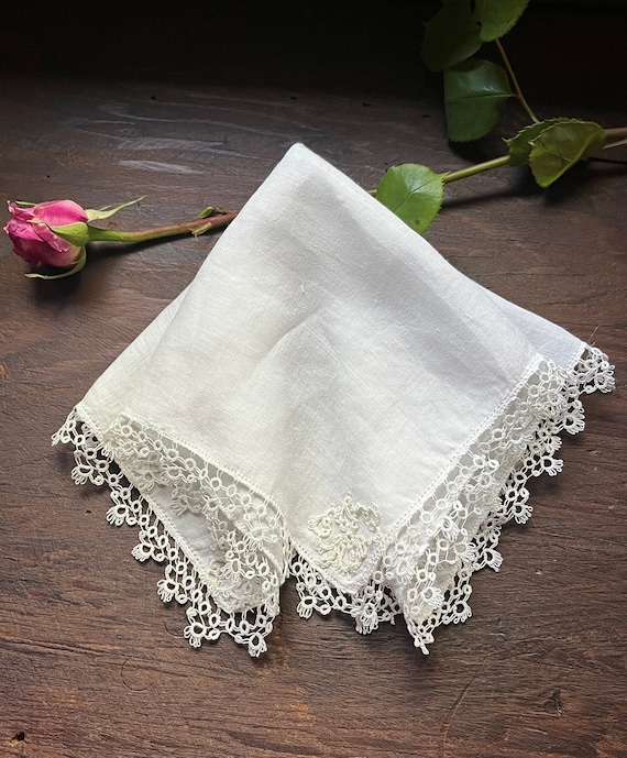 White Linen Handkerchief with Tatted Lace Trim - image 1