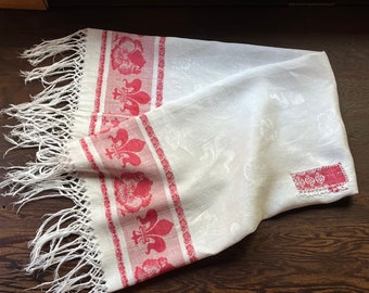 Antique Linen Hand Towel with Turkey Red Jacquard Weave Pansy and Fleur De Lys Border with Fringe