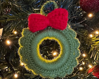 Christmas Crochet Wreath Tree Bauble Decoration