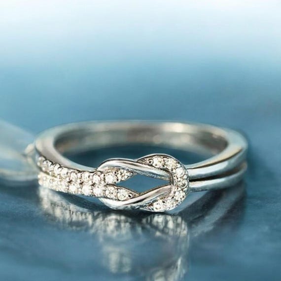 Mother Daughter Love Knot Ring Infinity Promise Ring for Mom and Daughter Heartfelt Gift for Daughter or Mother Meaningful Family Etsy