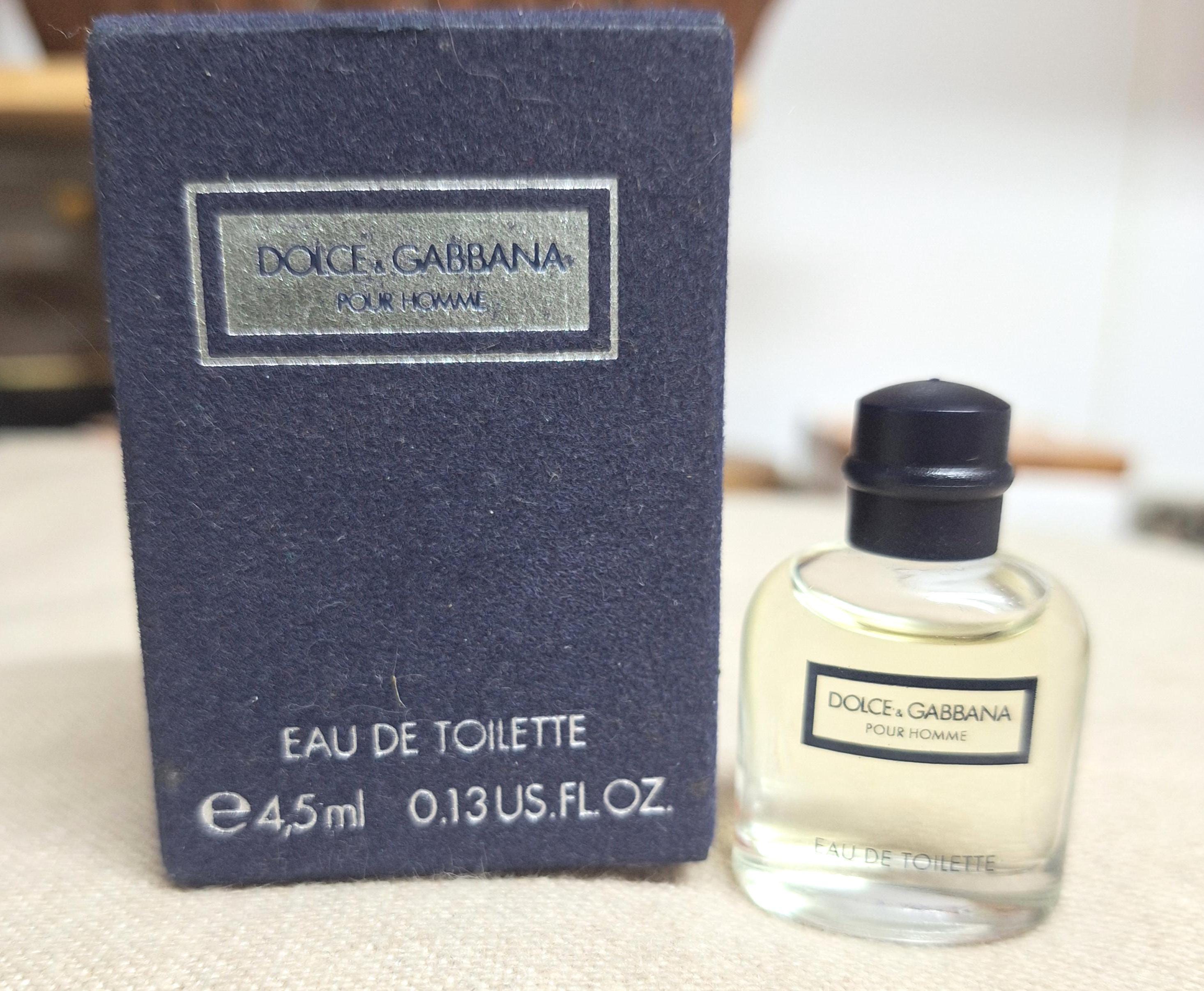 Miniatura  Dolce &  Gabbana  eau de toilette para hombre 4.5ml. 0.13 fl.oz. VINTAGE mini perfume  coleccionable nuevo en su caja.