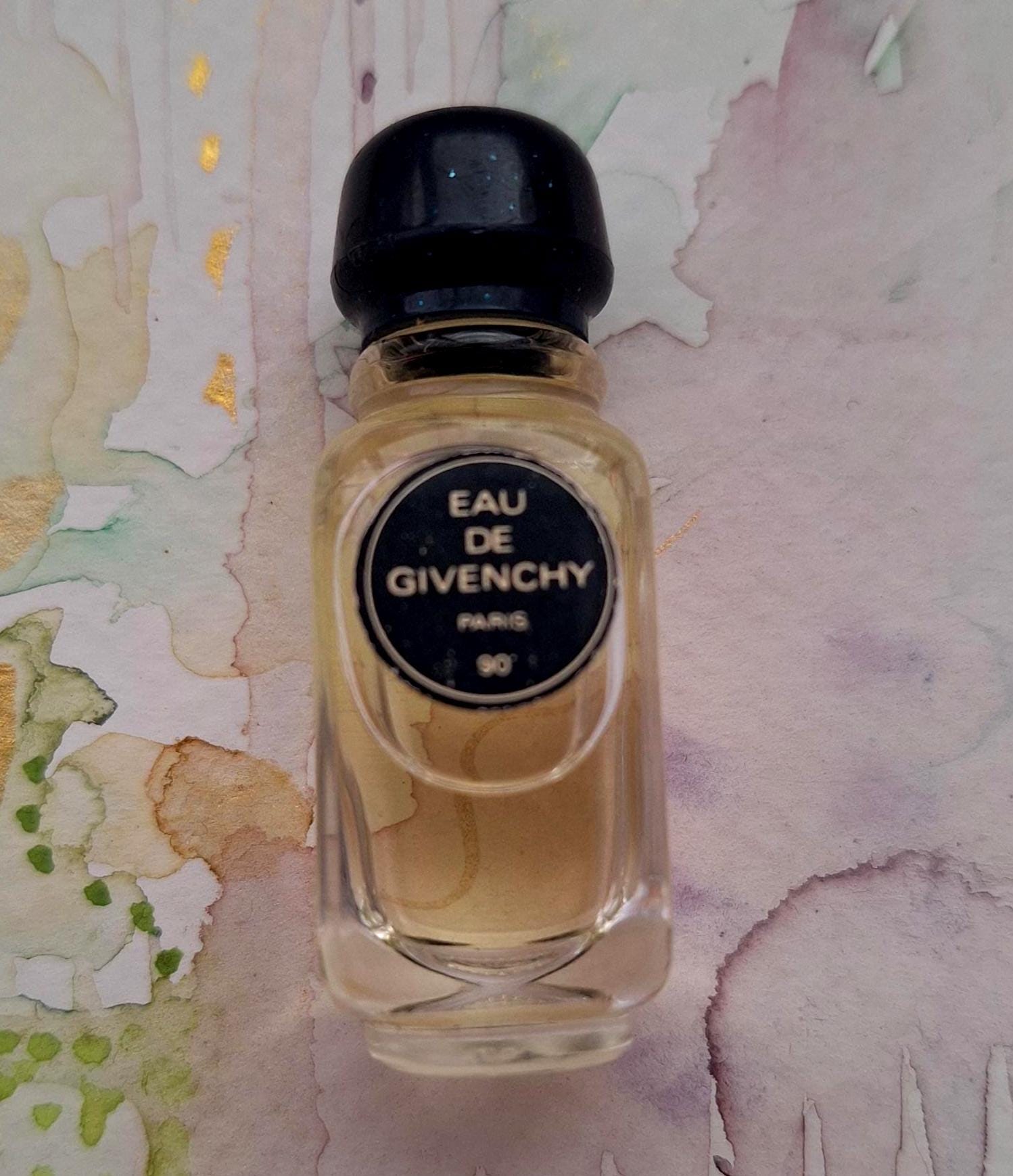 Eau de givenchy - Etsy 日本