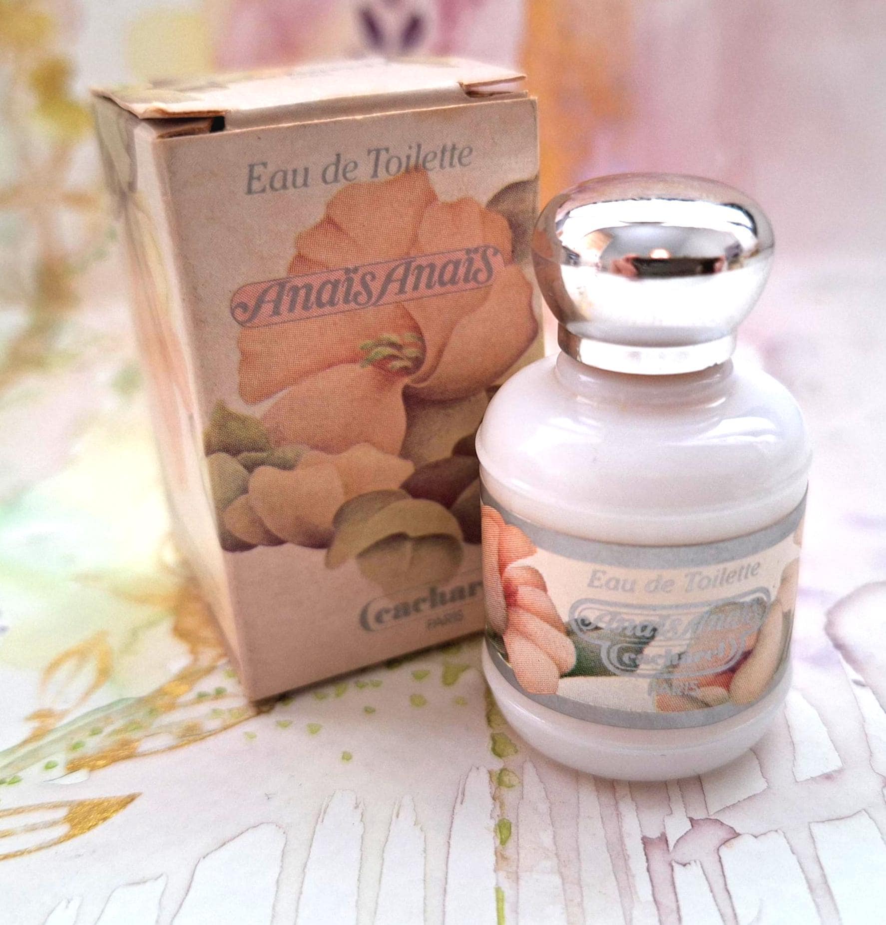 Mouchoir En Coton Cacharel Anaïs Anaïs - Gris - Occasion Très Bon État - Idée Cadeau