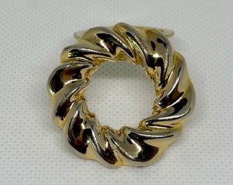 Vintage Gold‑Tone Twisted Wreath Scarf Ring/Clip – 1980s Classic Accessory