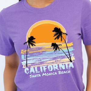 Santa Monica Beach T-Shirt: Retro California Palm Tree Tee