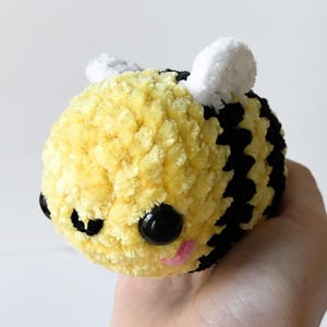 Bee Plush Crochet Toy, Handmade Amigurumi Plushie, Cute Gift for Bee Lovers, Beekeepers, or Friends