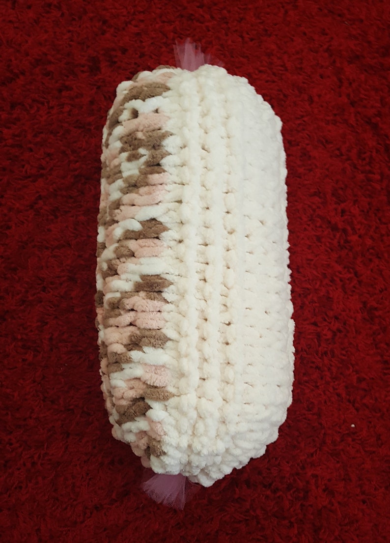 Decorative Pillow Set