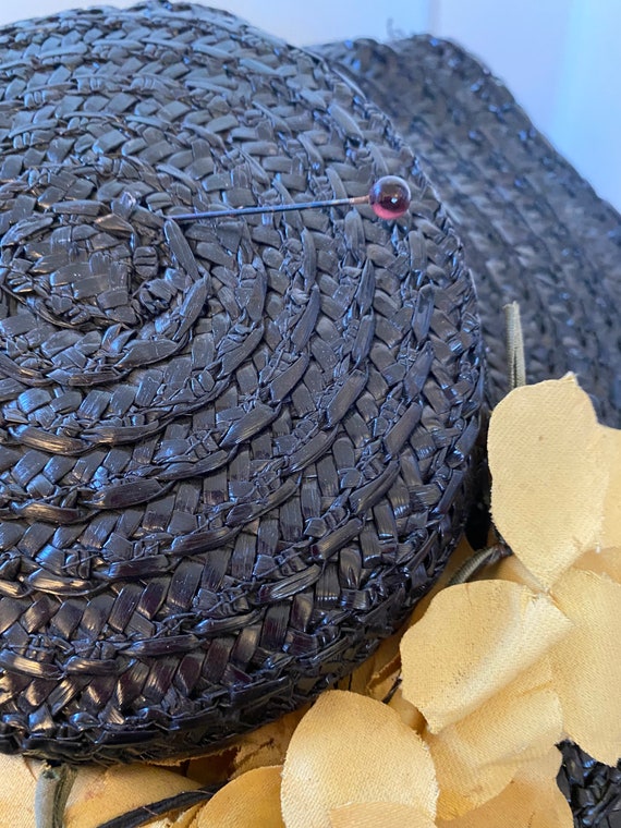 1940’s Navy Straw Tilt Hat w Yellow Blossoms - image 9