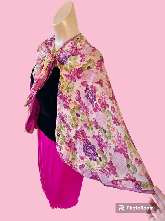 Vintage 1930s Lavender Sweet Floral Cape