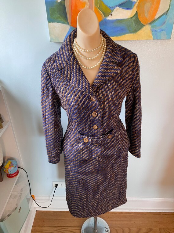 Vintage Late 1960s Sophisticated Mod Skirt Suit  … - image 3