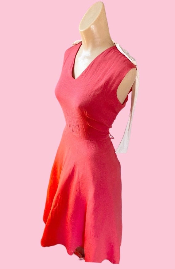 Vintage 1950s Flamingo Pink Afternoon Stroll Dress