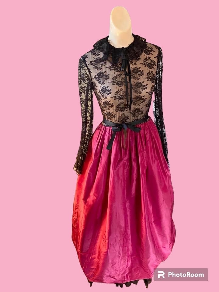 Vintage 1970s Morty Sussman Mollie Parnis Boutique Victorian