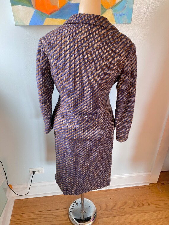 Vintage Late 1960s Sophisticated Mod Skirt Suit  … - image 7