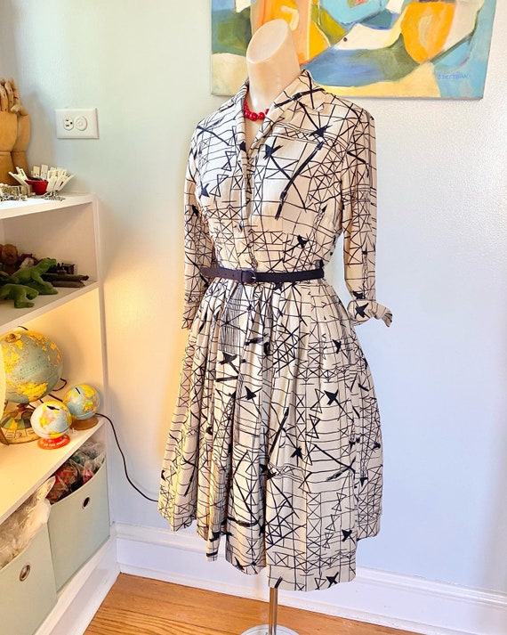 Vintage 1950’s Abstract Art Cotton Day Dress Size… - image 2