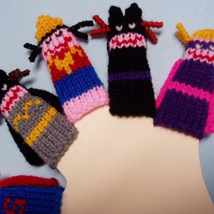 Girl Super Heroes Finger Puppet Set (5 puppets)