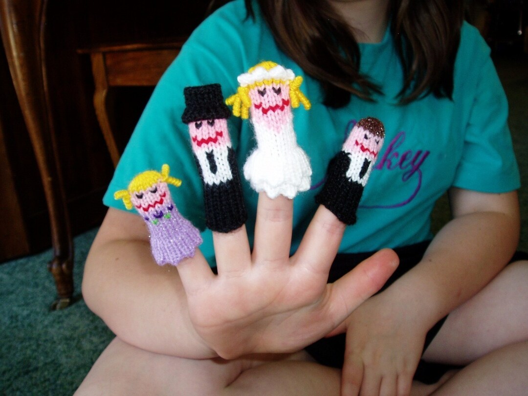 Wedding Finger Puppet Set (inclues Bride, Groom, Flower Girl, and Ring ...
