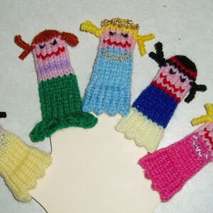 Princess Pals Finger Puppet Set. (includes 5 Princess Finger Puppets ...