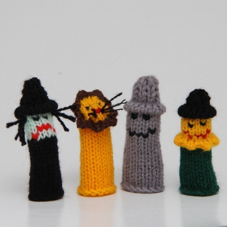 Wizard of Oz Finger Puppet Set Includes Dorothy, Toto, Scarecrow, Wicked Witch, Tinman, and Cowardly Lion. We can create custom listings. image 2