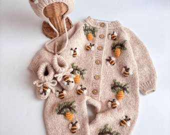Conjunto de 3 mamelucos para recién nacida niña, conjunto para niño Gorrito de punto, patucos con bordado de abeja para bebé, niño pequeño El body largo es reliquia Regalo para embarazadas