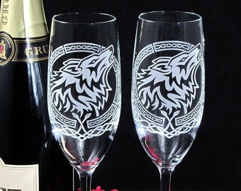 2 Celtic Wolf Champagne Flutes Personalized Toasting Glasses, Nordic Welsh Viking Fenrir Wolf